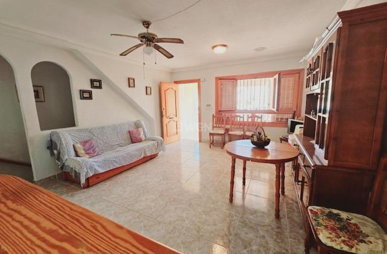 Resale - Villa - Guardamar del Segura - Guarmar Del Segura