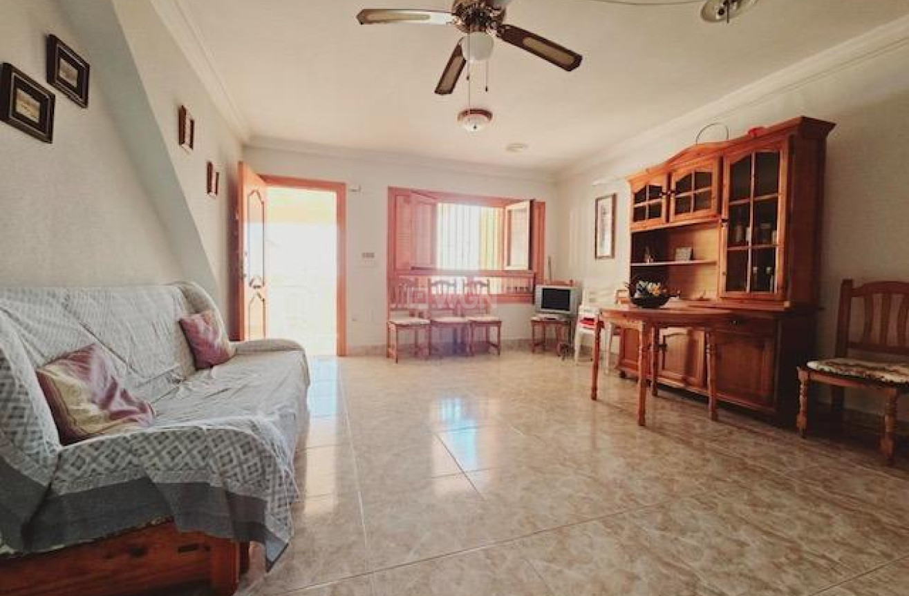 Resale - Villa - Guardamar del Segura - Guarmar Del Segura