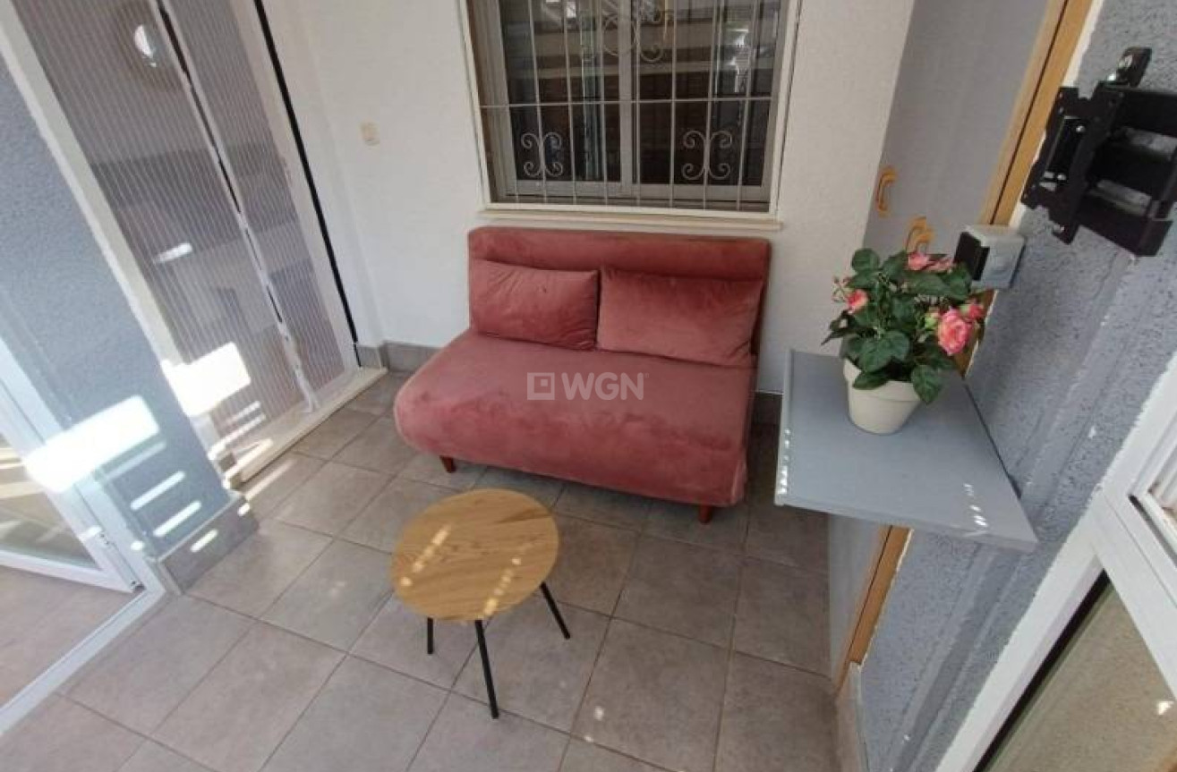 Resale - Apartment / flat - Torrevieja - Los Balcones