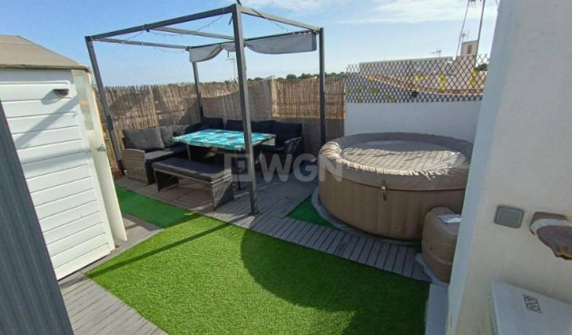 Resale - Apartment / flat - Torrevieja - Los Balcones