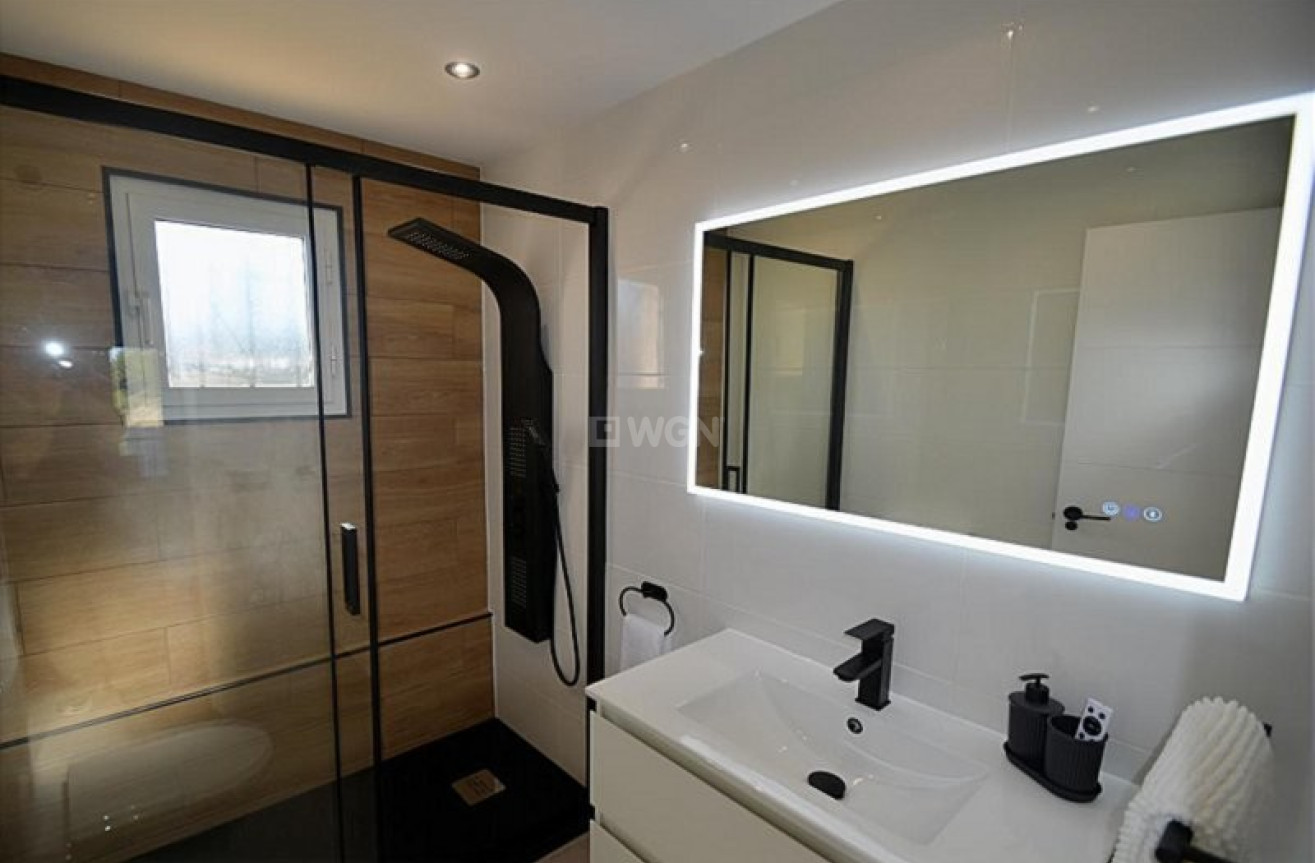 Resale - Apartment / flat - Blue Lagoon - Costa Blanca