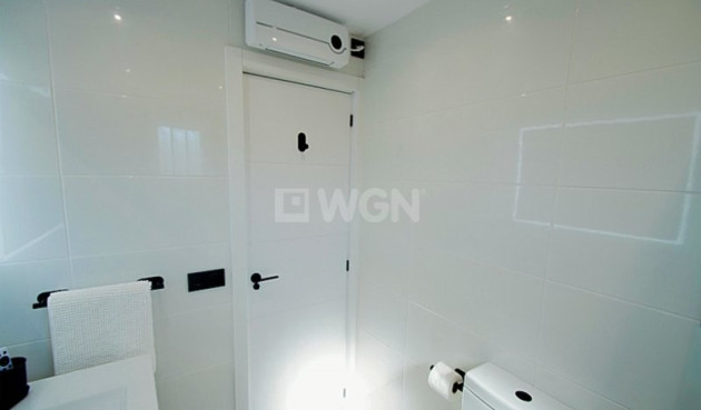 Resale - Apartment / flat - Blue Lagoon - Costa Blanca