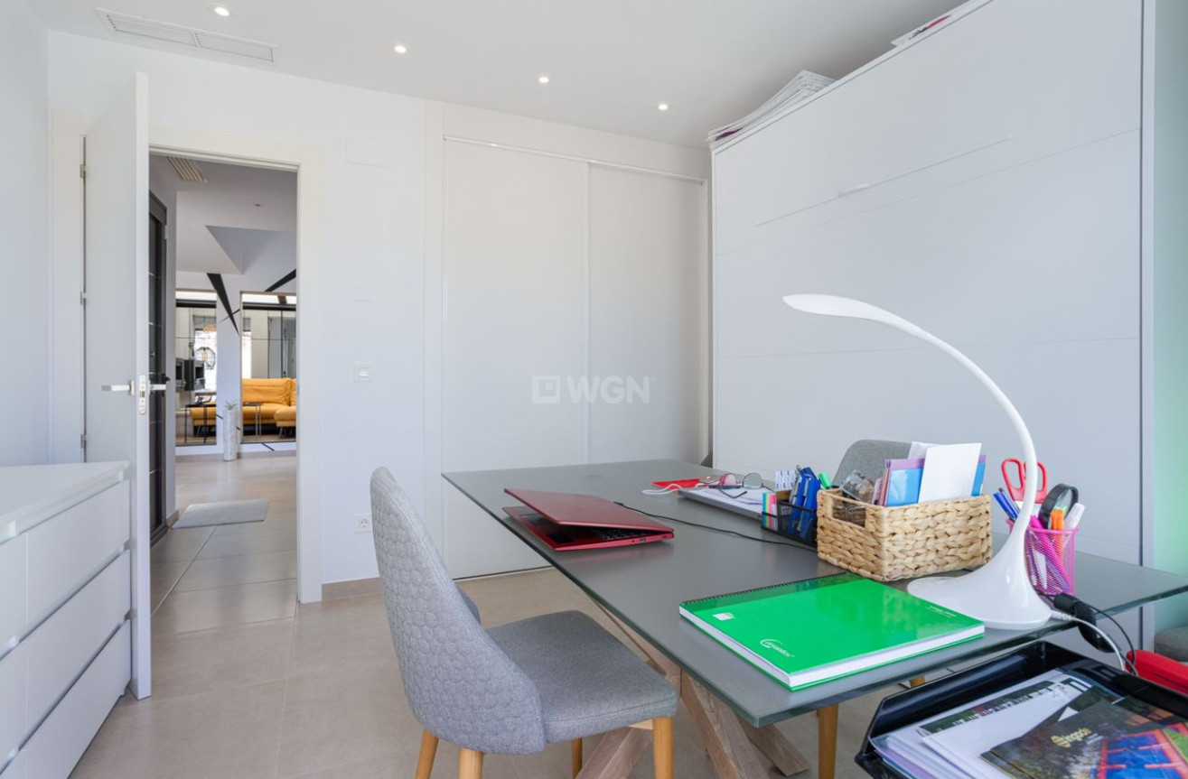 Odsprzedaż - Villa - Benijofar - Costa Blanca