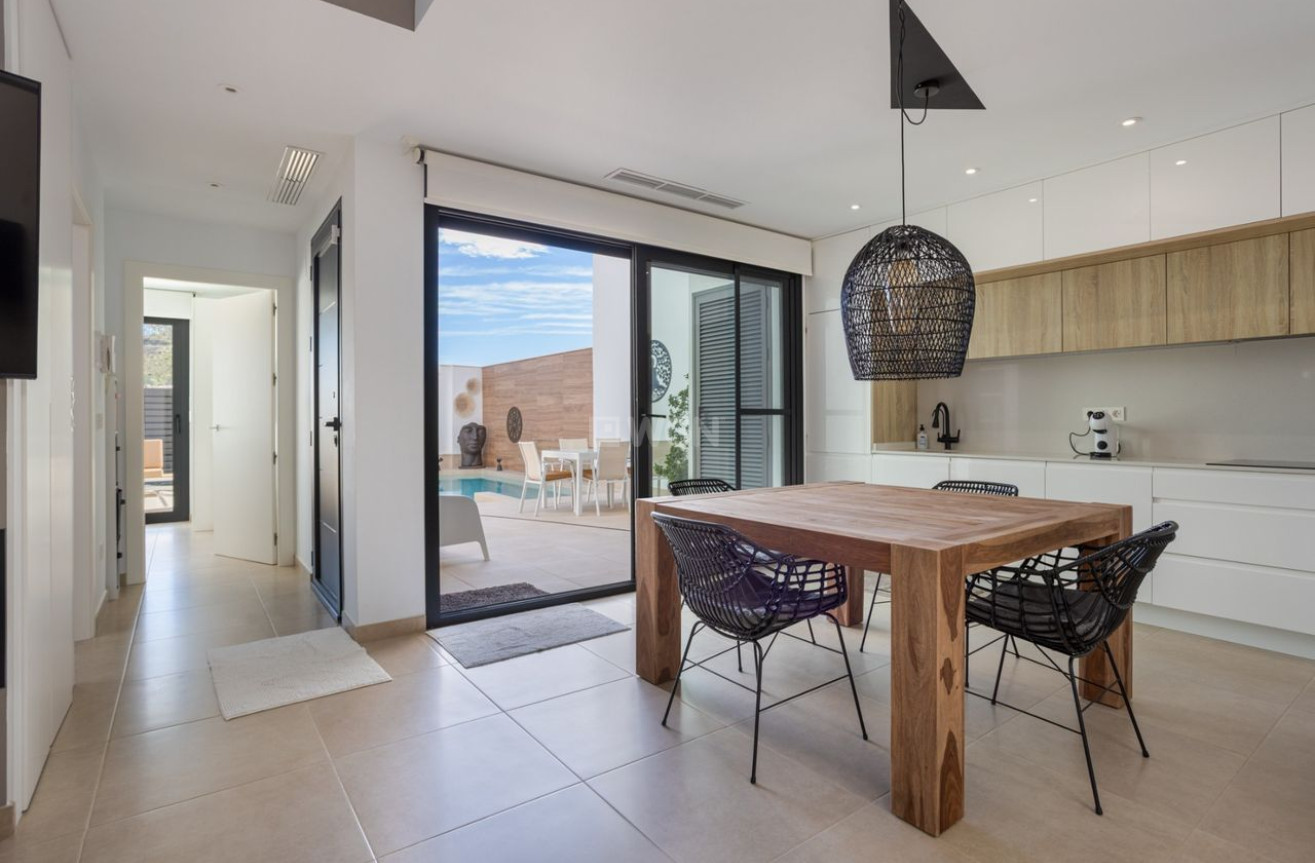 Odsprzedaż - Villa - Benijofar - Costa Blanca