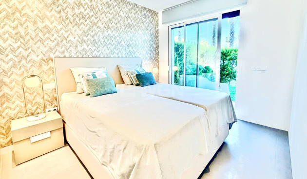 Odsprzedaż - Mieszkanie w bloku - Orihuela - Las Colinas Golf