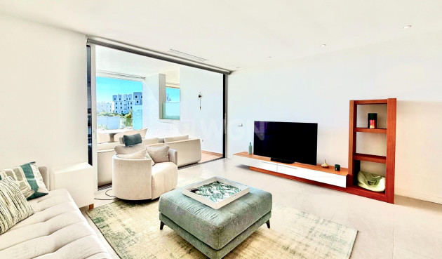 Odsprzedaż - Mieszkanie w bloku - Orihuela - Las Colinas Golf