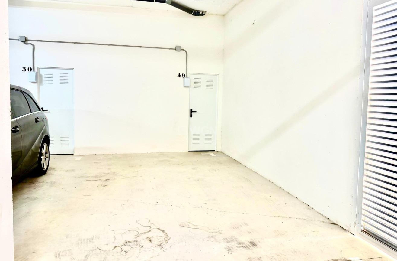 Odsprzedaż - Mieszkanie w bloku - Orihuela - Las Colinas Golf