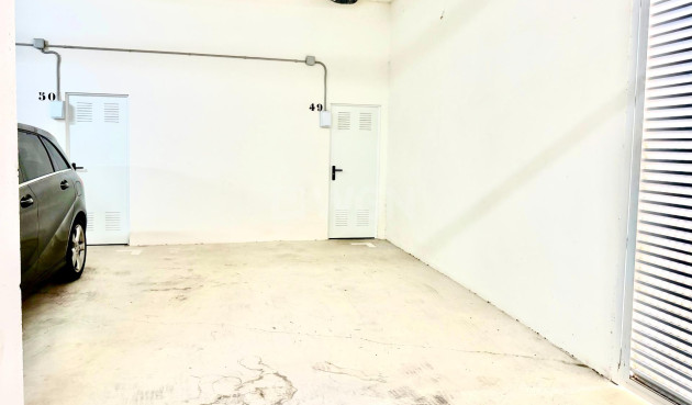 Odsprzedaż - Mieszkanie w bloku - Orihuela - Las Colinas Golf