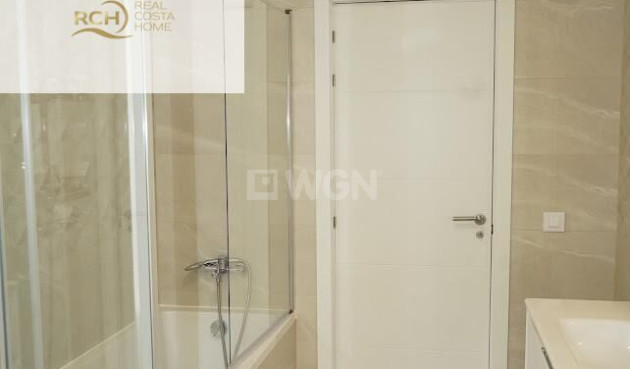 Odsprzedaż - Villa - La Nucía - Montebello - Nou Espai