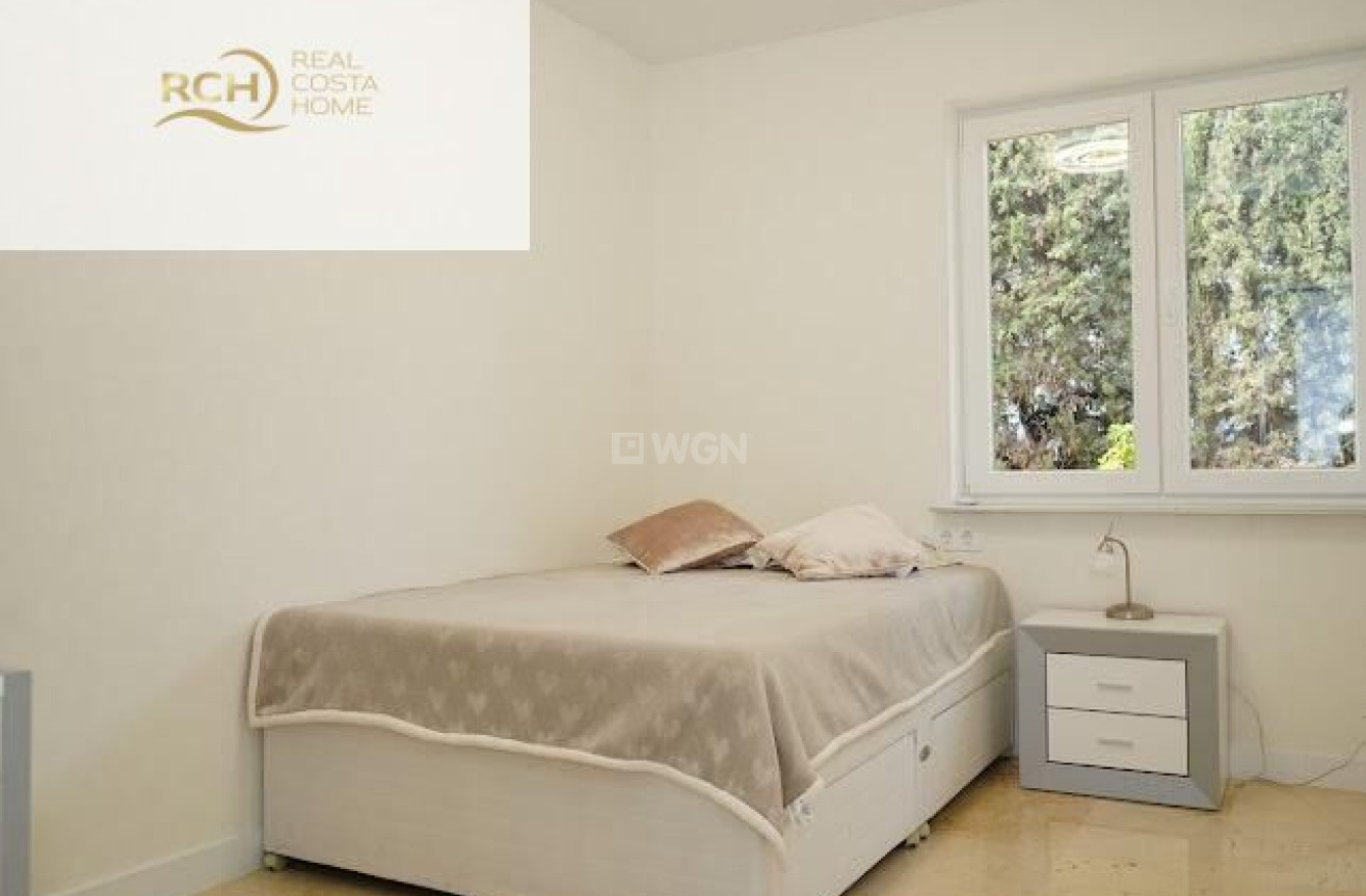 Odsprzedaż - Villa - La Nucía - Montebello - Nou Espai