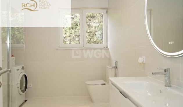 Odsprzedaż - Villa - La Nucía - Montebello - Nou Espai