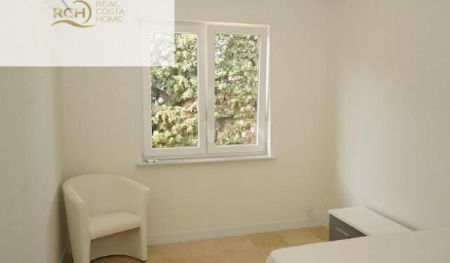 Odsprzedaż - Villa - La Nucía - Montebello - Nou Espai