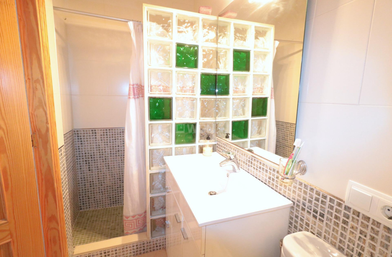 Wiederverkauf - Wohnung - Torrevieja - Acequion