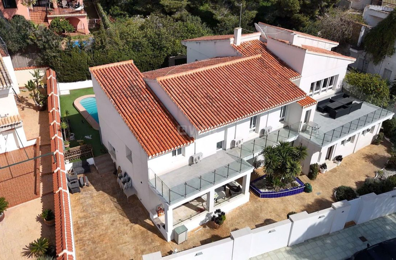 Odsprzedaż - Villa - Dehesa de Campoamor - Costa Blanca