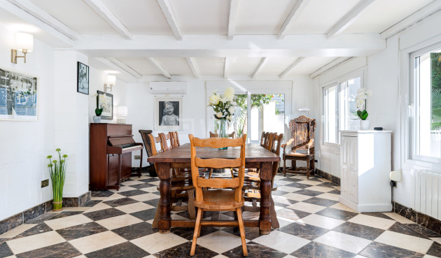 Odsprzedaż - Villa - Dehesa de Campoamor - Costa Blanca