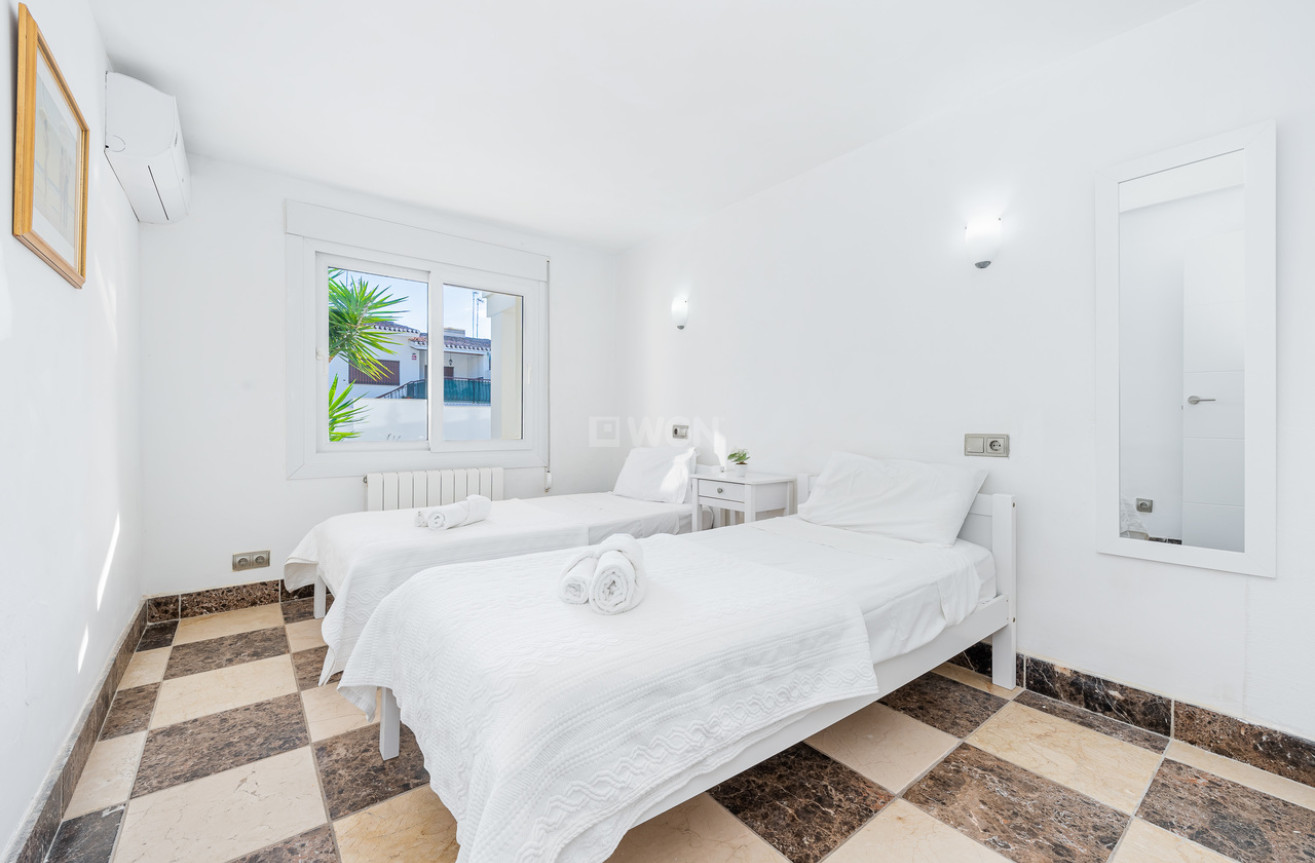 Odsprzedaż - Villa - Dehesa de Campoamor - Costa Blanca