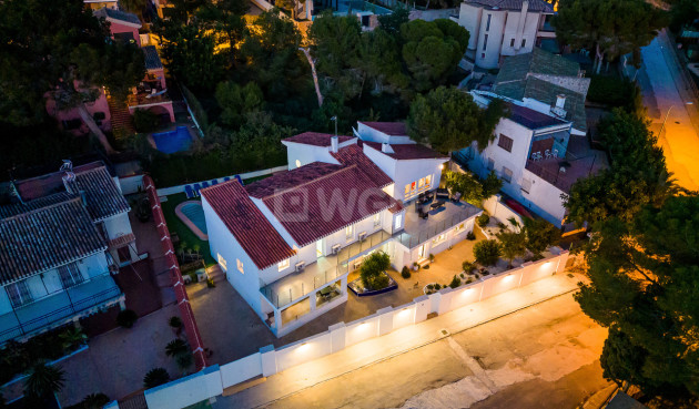 Odsprzedaż - Villa - Dehesa de Campoamor - Costa Blanca