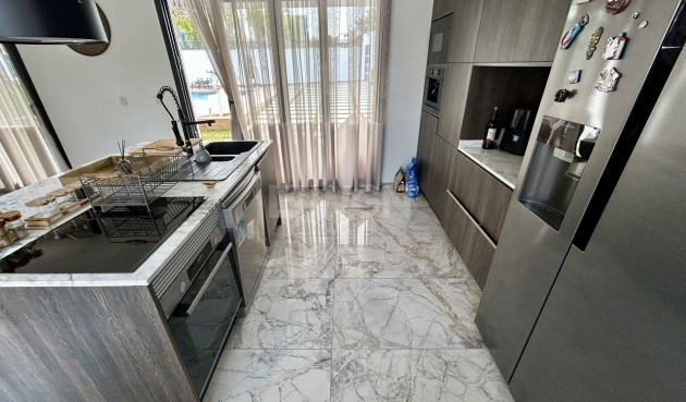 Resale - Villa - Los Balcones - Costa Blanca