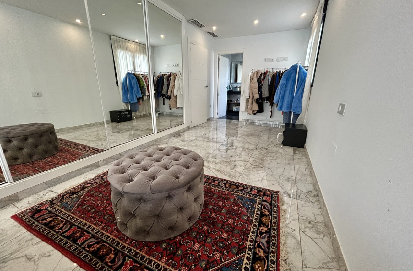 Resale - Villa - Los Balcones - Costa Blanca