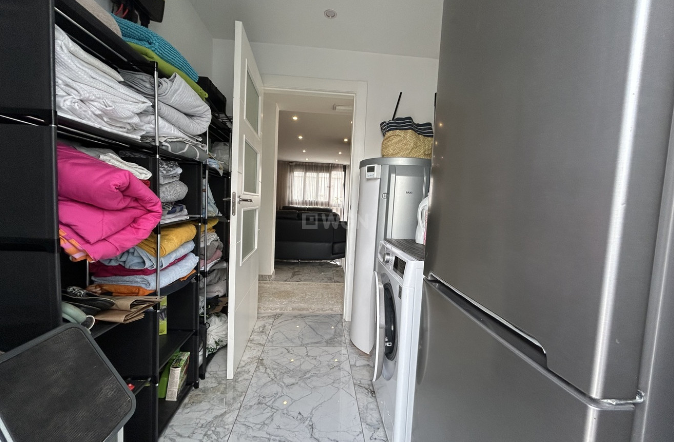 Resale - Villa - Los Balcones - Costa Blanca