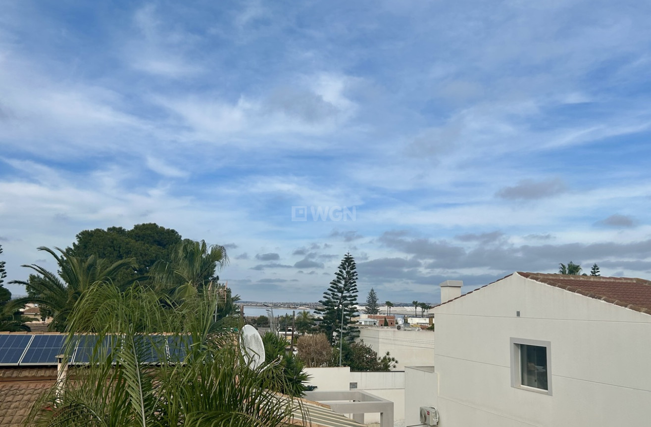 Resale - Villa - Los Balcones - Costa Blanca