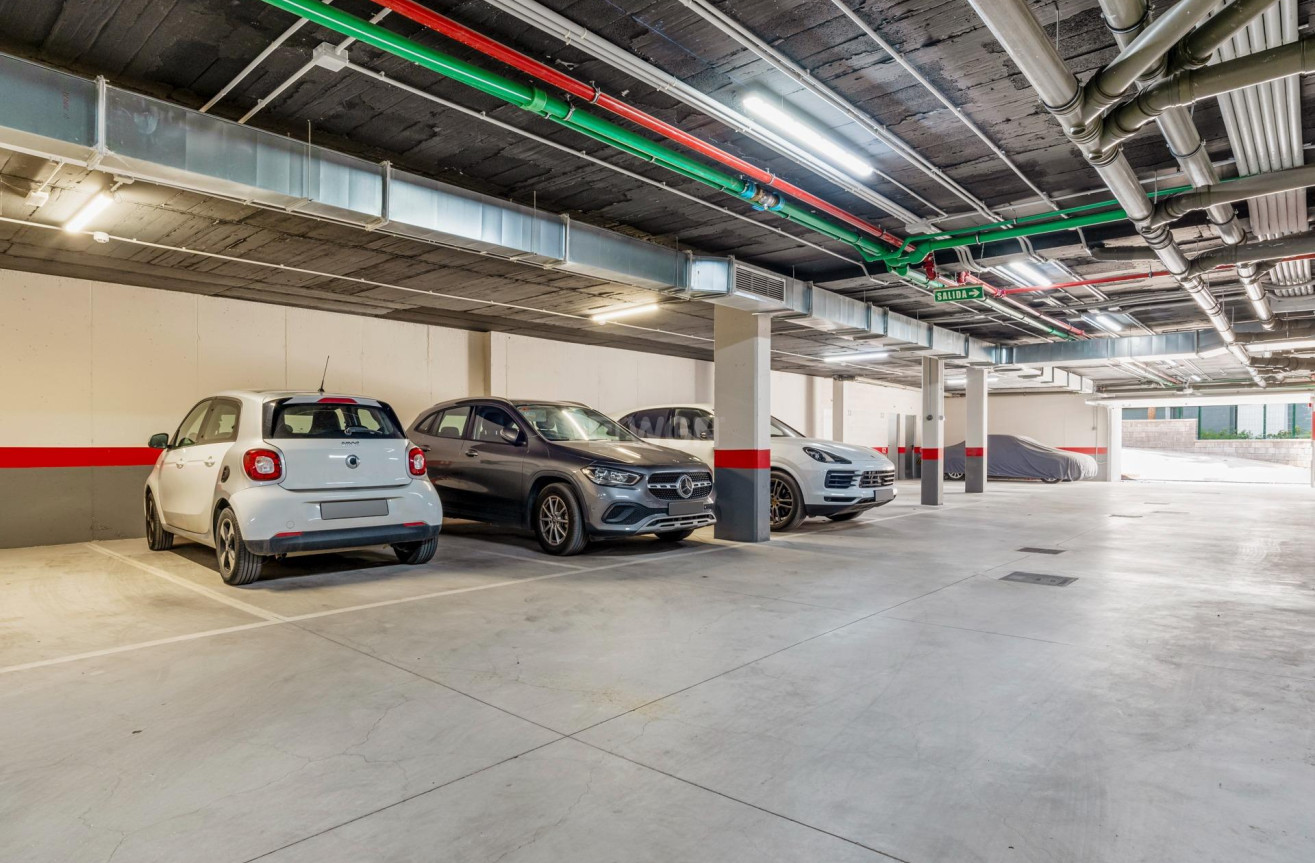 Odsprzedaż - Daszek - Estepona - Parque Selwo Aventura