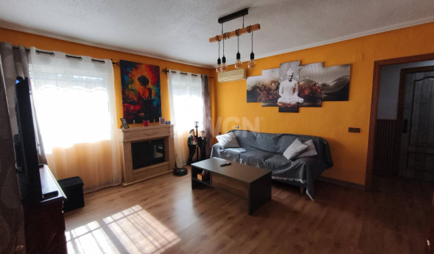 Odsprzedaż - Villa - Torrevieja - Los Balcones