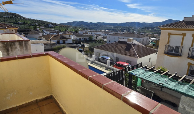 Reventa - Villa - Vinuela - Inland