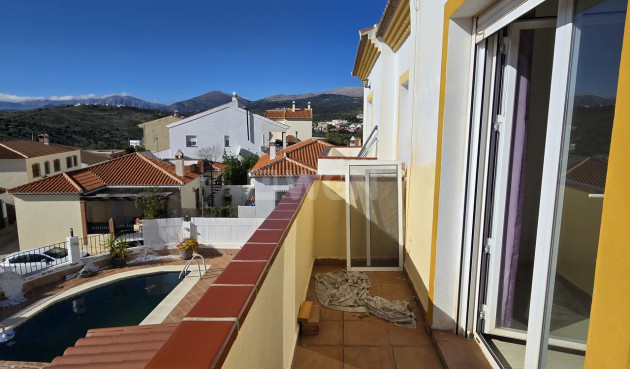 Reventa - Villa - Vinuela - Inland