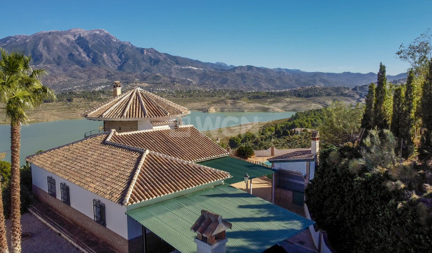 Odsprzedaż - Villa - Vinuela - Inland