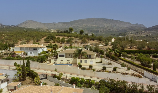 Odsprzedaż - Villa - Periana - Inland