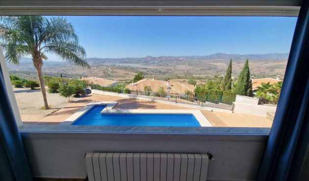 Odsprzedaż - Villa - Periana - Inland