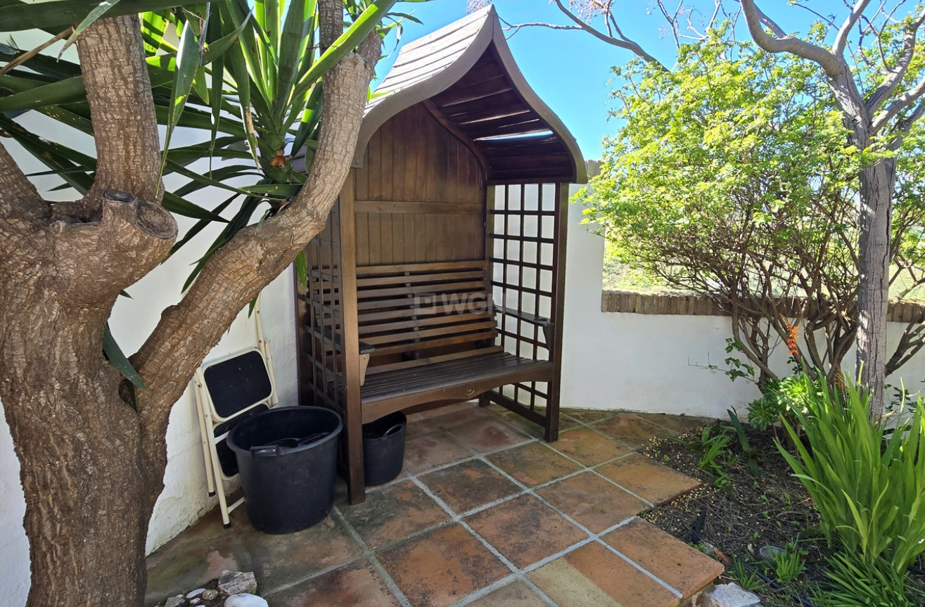 Odsprzedaż - Villa - Vinuela - Inland