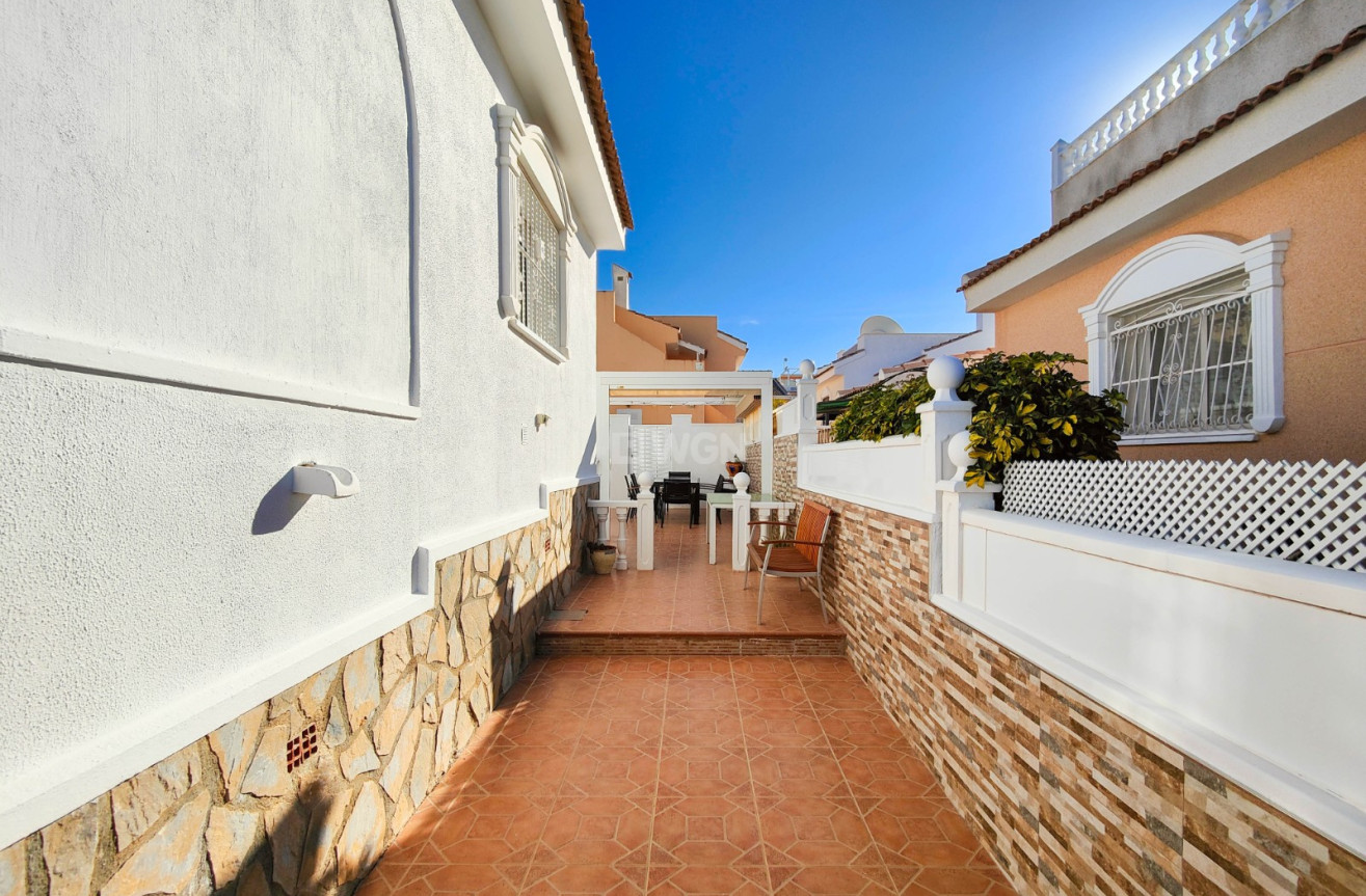 Odsprzedaż - Villa - Ciudad Quesada - Costa Blanca
