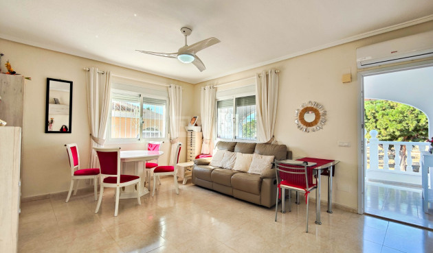 Odsprzedaż - Villa - Ciudad Quesada - Costa Blanca