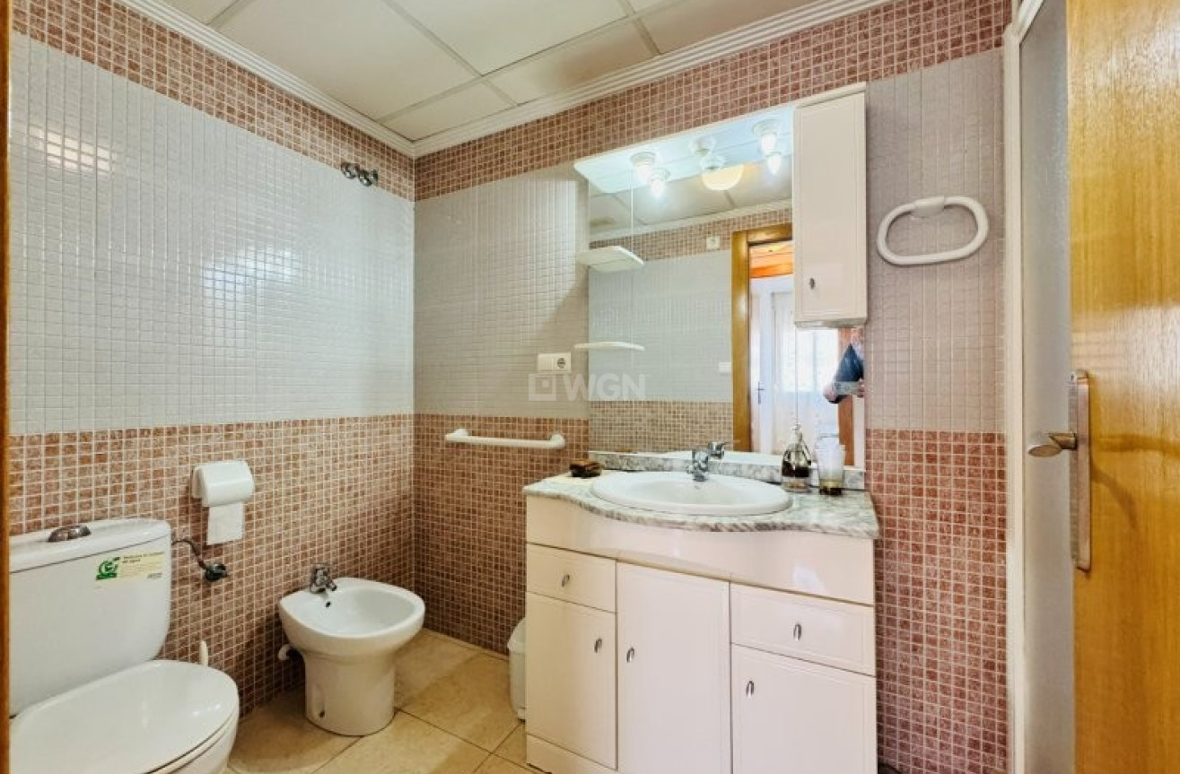 Resale - Apartment / flat - Torrevieja - Costa Blanca