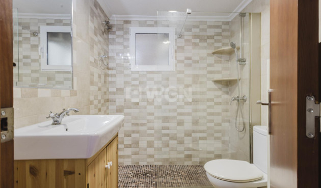 Resale - Apartment / flat - Torrevieja - Costa Blanca