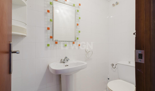 Resale - Apartment / flat - Torrevieja - Costa Blanca