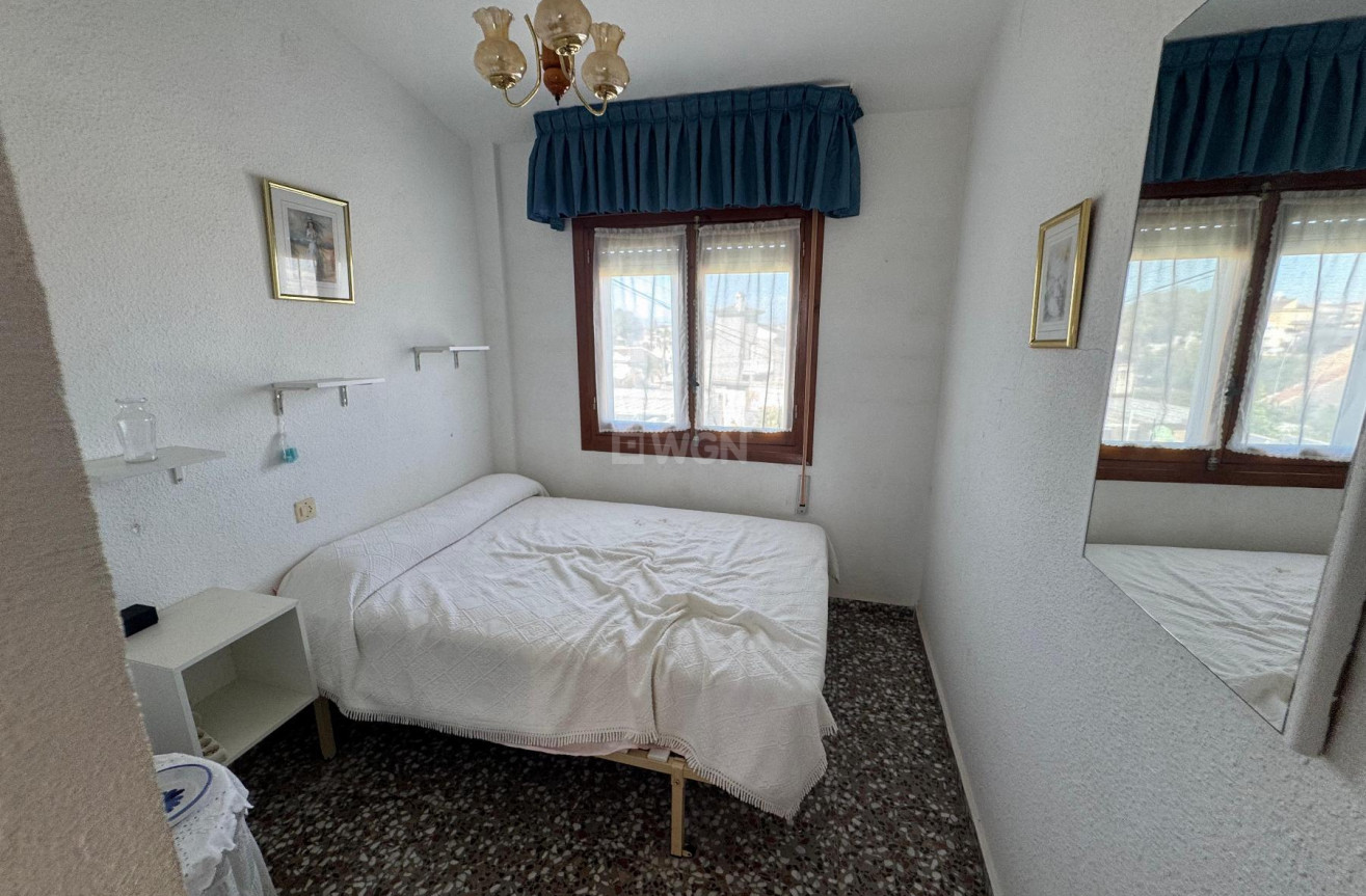 Odsprzedaż - Kamienica - Torrevieja - Costa Blanca