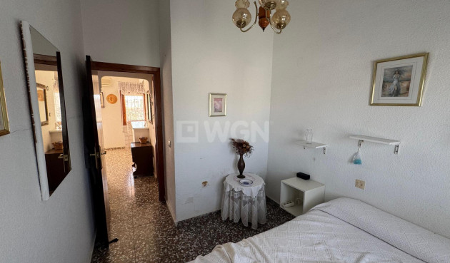 Odsprzedaż - Kamienica - Torrevieja - Costa Blanca