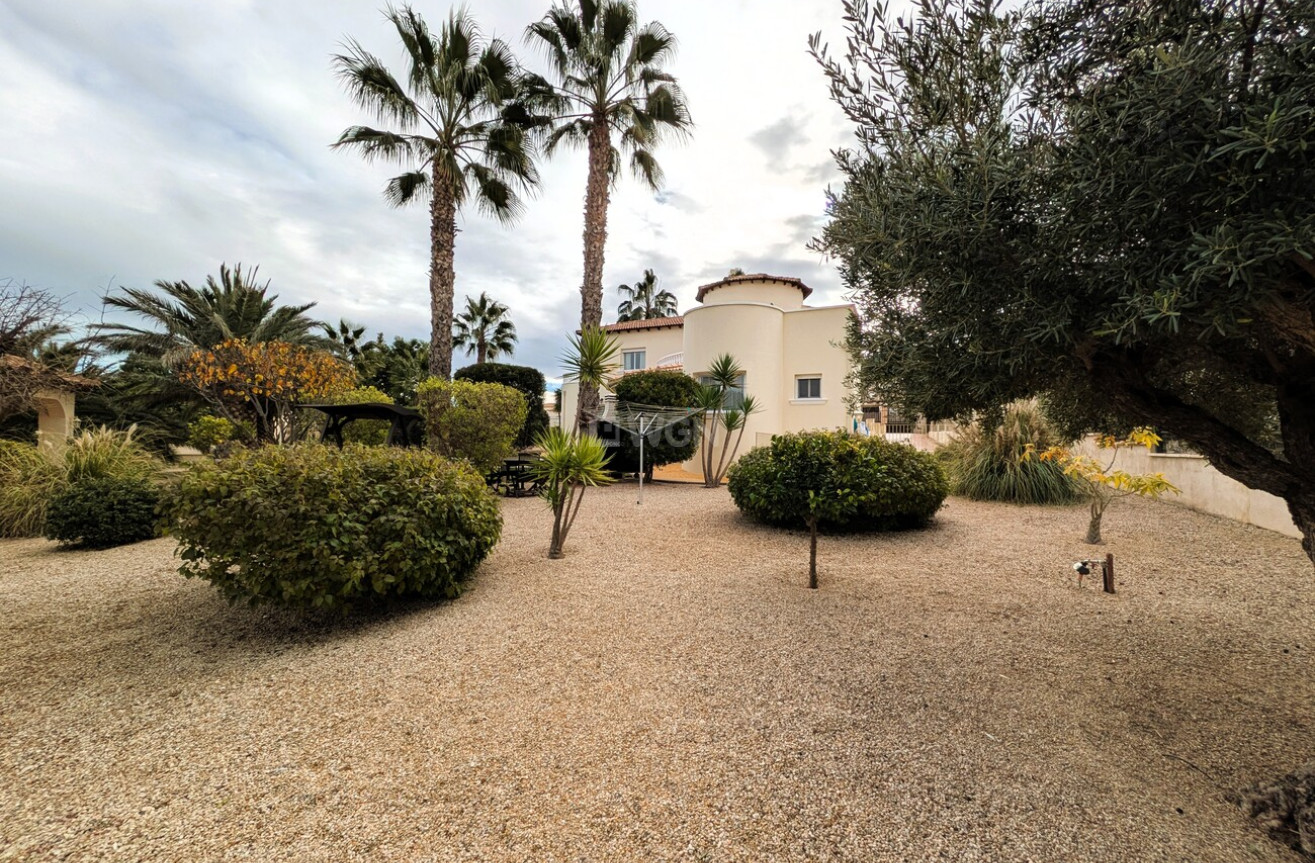 Wiederverkauf - Villa - Campos del Río