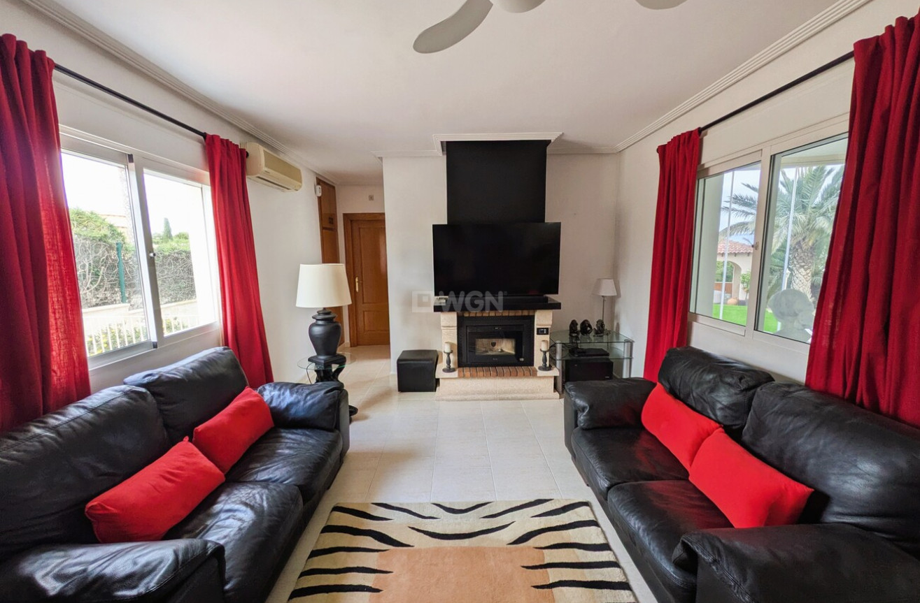 Wiederverkauf - Villa - Campos del Río