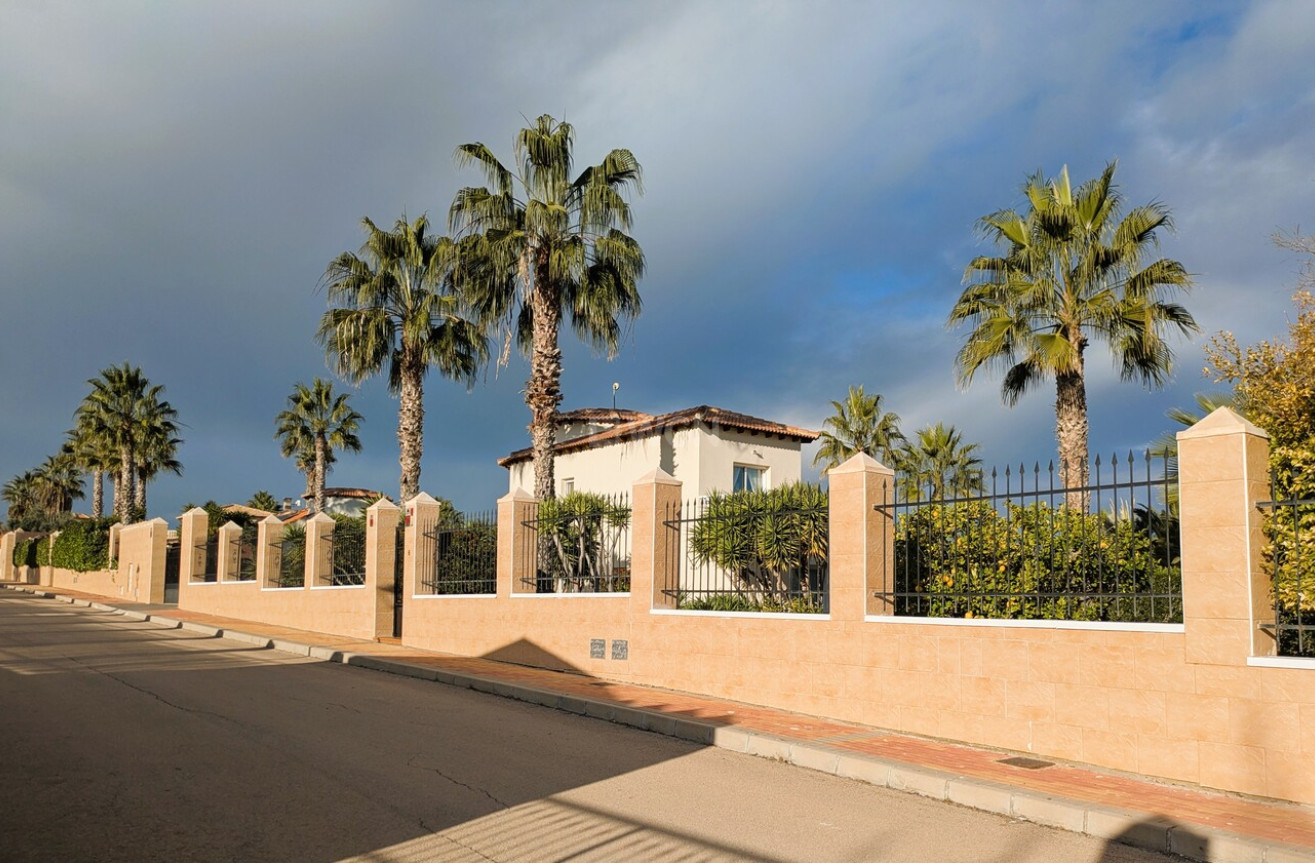 Wiederverkauf - Villa - Campos del Río