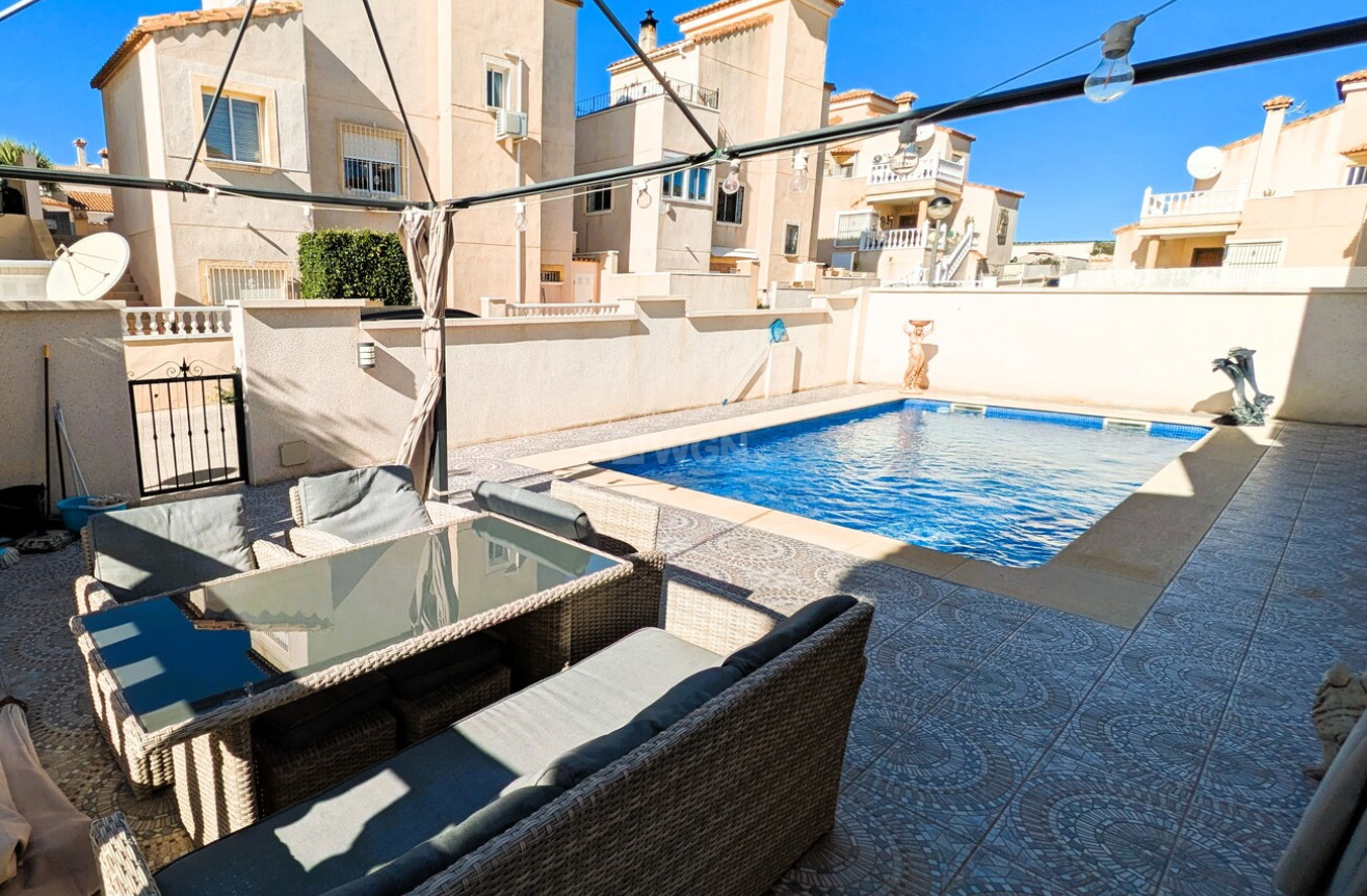 Odsprzedaż - Villa - San Miguel de Salinas