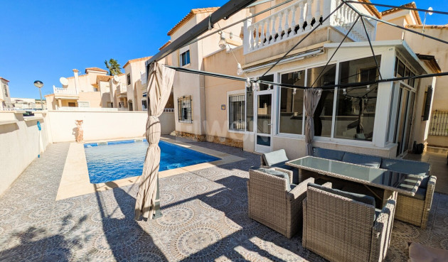 Odsprzedaż - Villa - San Miguel de Salinas