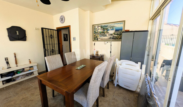 Odsprzedaż - Villa - San Miguel de Salinas