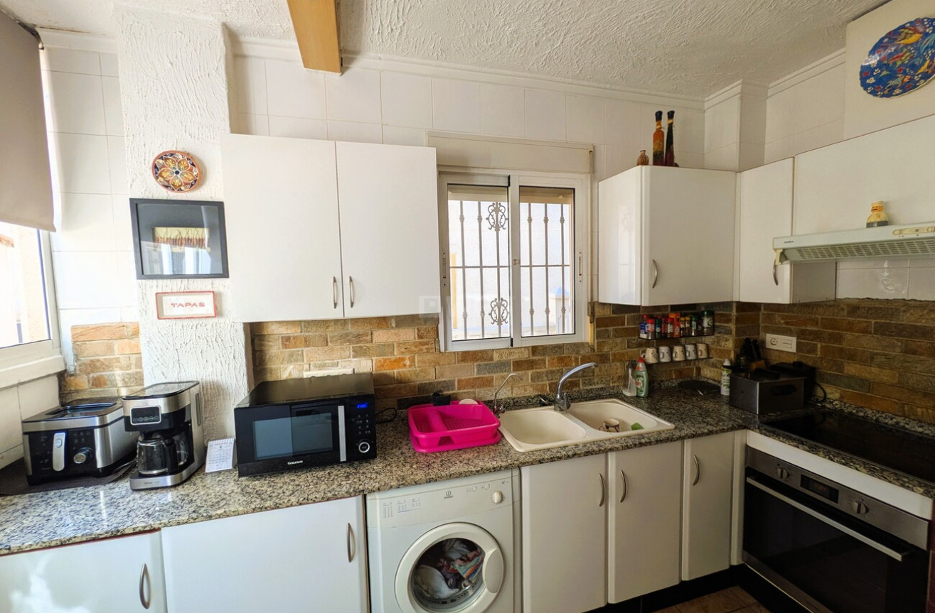 Odsprzedaż - Villa - San Miguel de Salinas