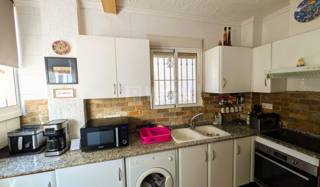 Odsprzedaż - Villa - San Miguel de Salinas