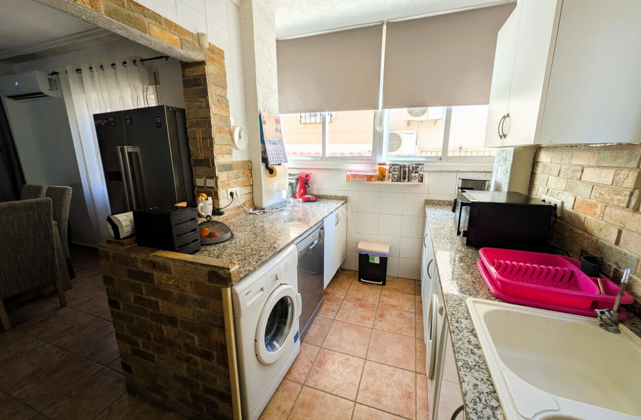 Odsprzedaż - Villa - San Miguel de Salinas