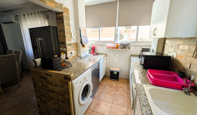 Odsprzedaż - Villa - San Miguel de Salinas